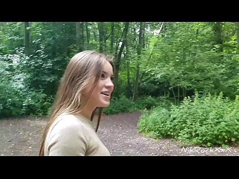 ❤️ Ech hunn dem Evelina virgeschloen datt mir op enger ëffentlecher Plaz fécken! Si sot jo. Dunn hunn ech hatt an den Arsch gefickt an an hirem Mond kum. Dunn huet si sech selwer gepisst. ❌ Sexvideo bei eis ❌️