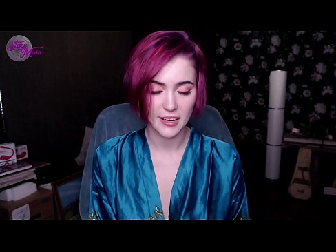 ❤️ Uweisunge iwwer d'Réck vun engem russesche Meedchen op Englesch ❌ Sexvideo bei eis ❌️