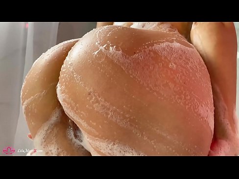 ❤️ Brunette masturbéiert Pussy mat Vibrator fir en intensiven Orgasmus an der Dusch ❌ Sexvideo bei eis ❌️